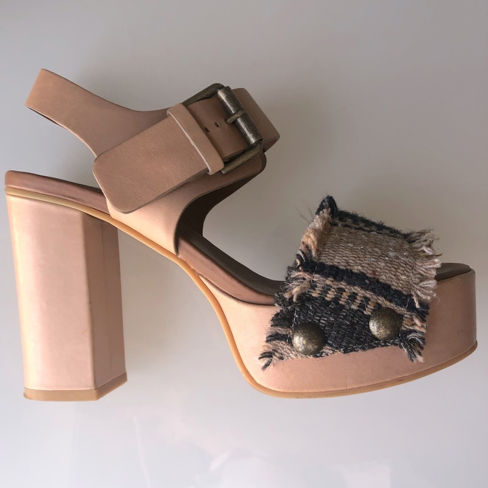See By Chloe Natural Leather Raffia  Heel sz 37.5